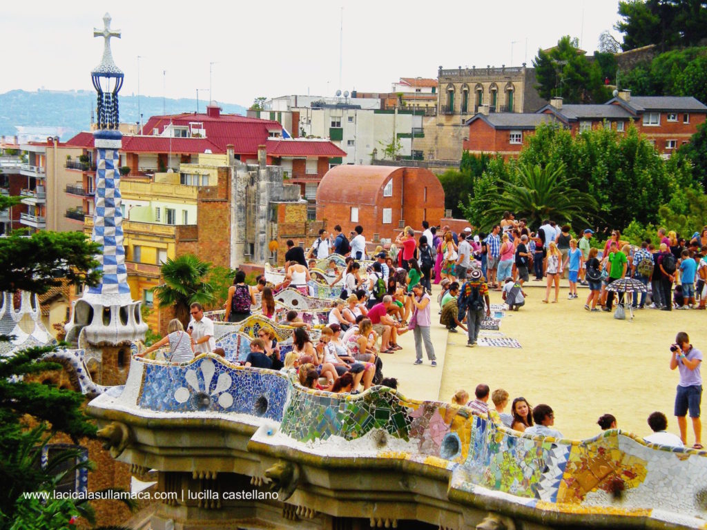 Parc Güell massoneria e magia _terrazza stretta
