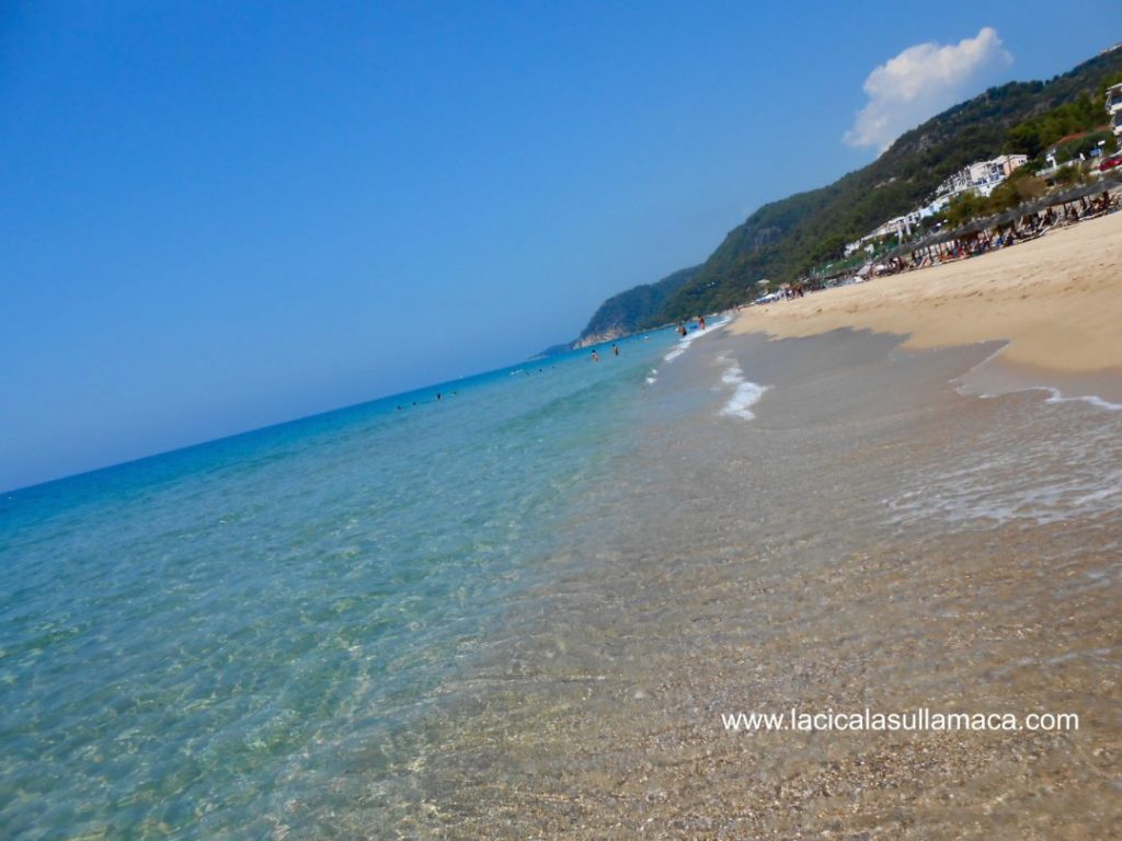 cosa vedere in Epiro Grecia-loutsa-beach
